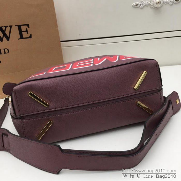 LOEWE羅意威 新款 原版牛皮 手提斜挎包 簡單百搭款 1819#  jdl1010